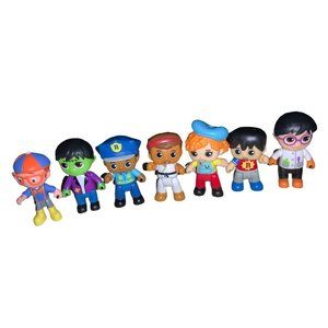 Ryan's World  Seven Toy Peopl Action Figures